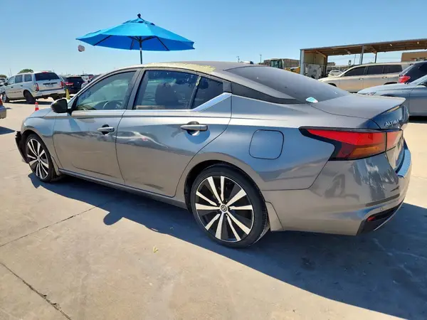 1N4AL4CV9NN401184 2022 NISSAN ALTIMA - Image 2