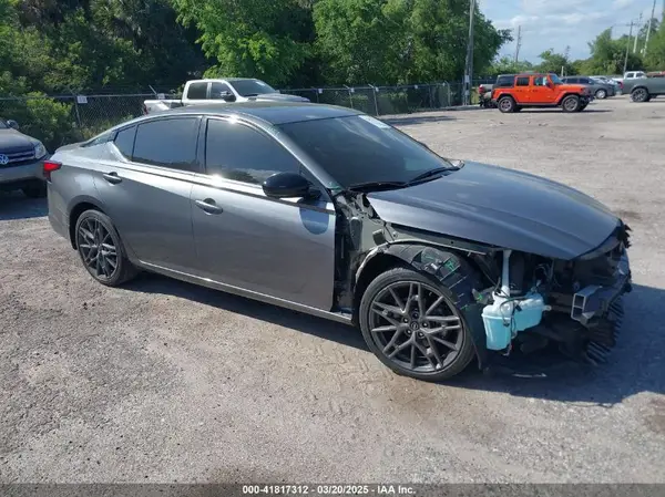 1N4AL4CV9PN300276 2023 NISSAN ALTIMA - Image 1