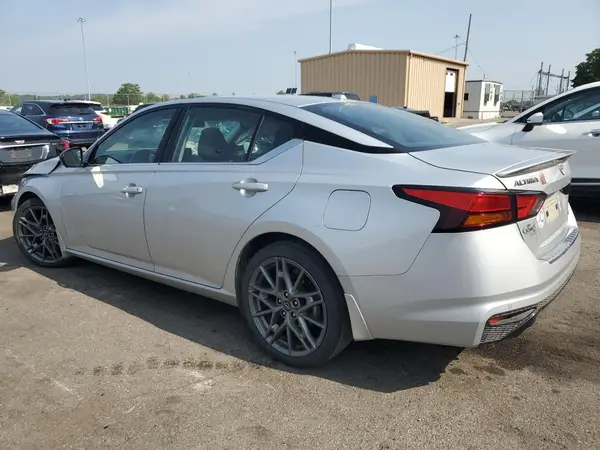 1N4AL4CV9PN367606 2023 NISSAN ALTIMA - Image 2