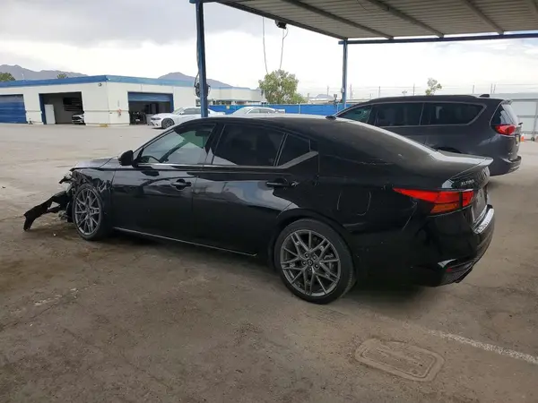 1N4AL4CV9PN418831 2023 NISSAN ALTIMA - Image 2