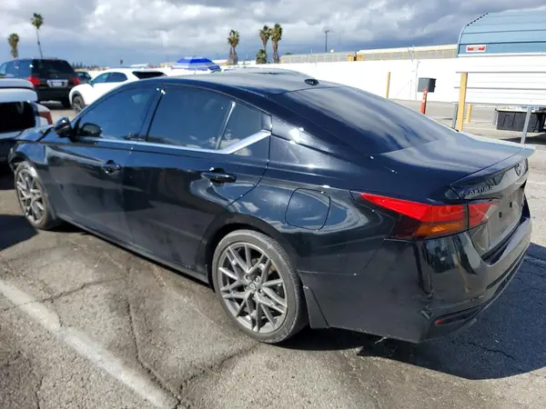 1N4AL4CV9RN344734 2024 NISSAN ALTIMA - Image 2