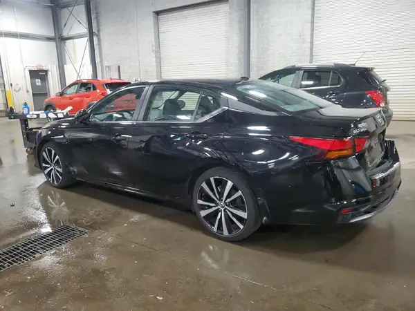 1N4AL4CVXNN353145 2022 NISSAN ALTIMA - Image 2
