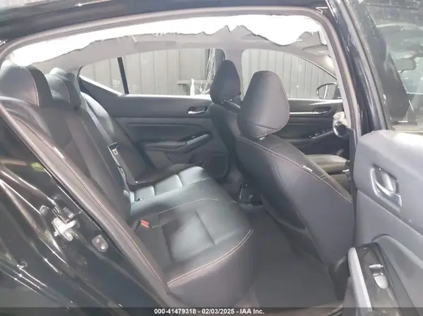 1N4AL4CVXRN388614 2024 NISSAN ALTIMA - Image 8