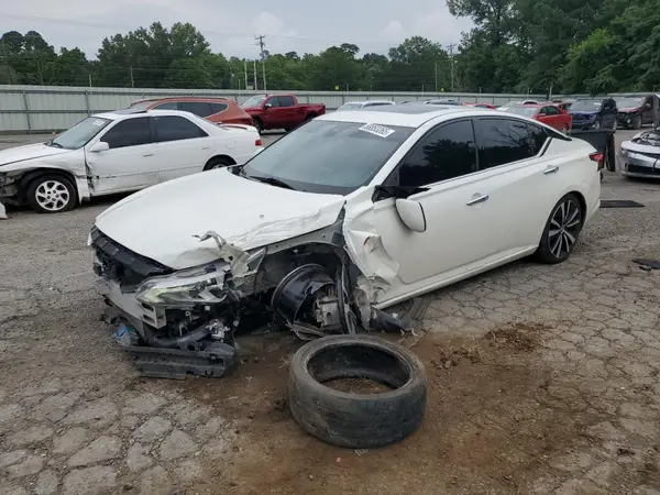 1N4AL4FV0LC151516 2020 NISSAN ALTIMA - Image 1