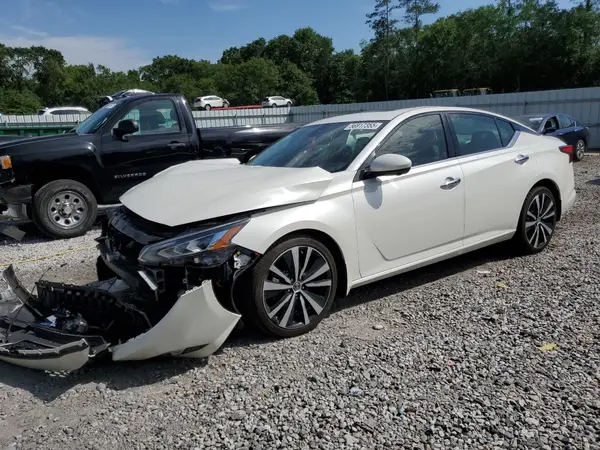 1N4AL4FV1LC112787 2020 NISSAN ALTIMA - Image 1