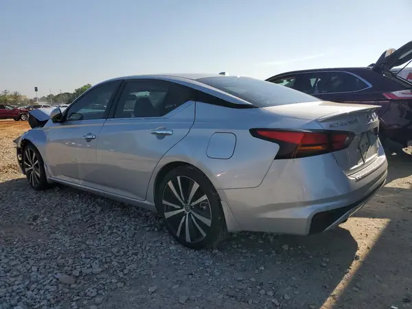 1N4AL4FV2KC246836 2019 NISSAN ALTIMA - Image 2