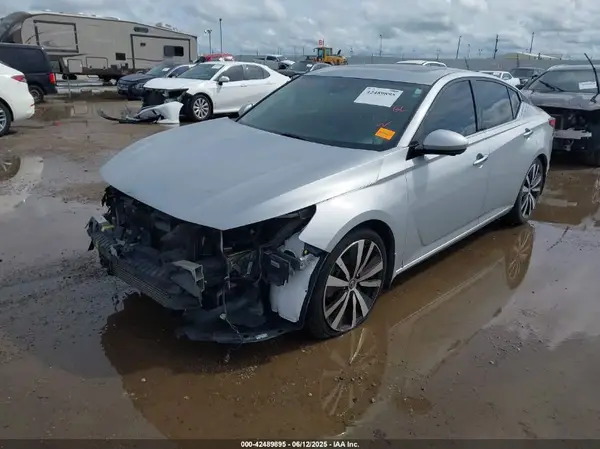 1N4AL4FV2LN307480 2020 NISSAN ALTIMA - Image 2