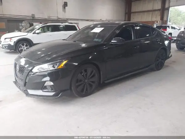 1N4AL4FV3KC158216 2019 NISSAN ALTIMA - Image 2