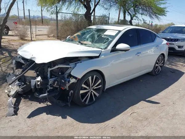 1N4AL4FV3LC155737 2020 NISSAN ALTIMA - Image 2