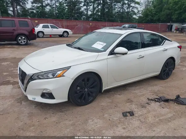 1N4AL4FV3LN307438 2020 NISSAN ALTIMA - Image 2