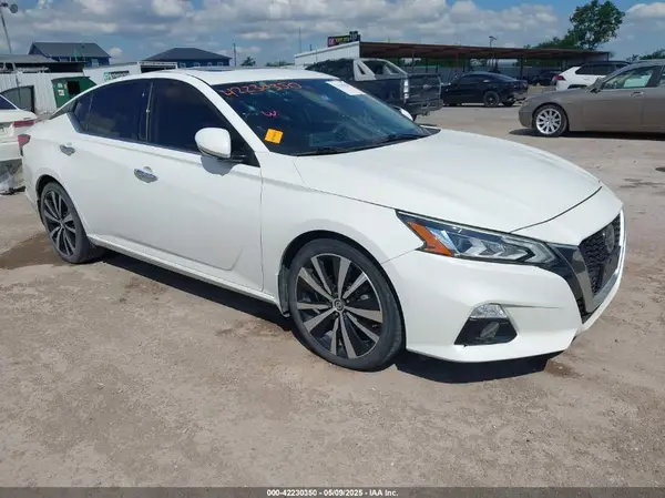 1N4AL4FV3LN307469 2020 NISSAN ALTIMA - Image 1