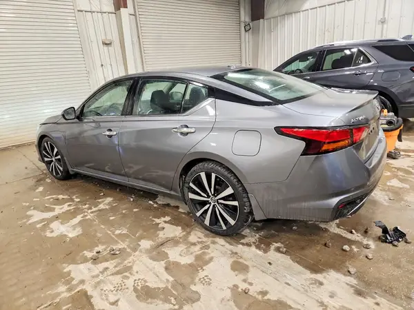1N4AL4FV5KC227424 2019 NISSAN ALTIMA - Image 2