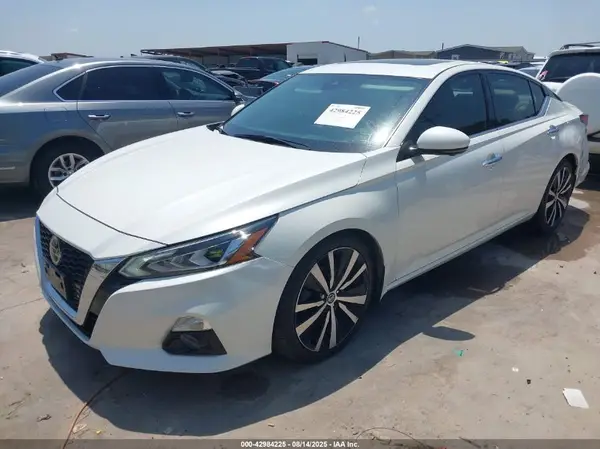 1N4AL4FV6KC256981 2019 NISSAN ALTIMA - Image 2