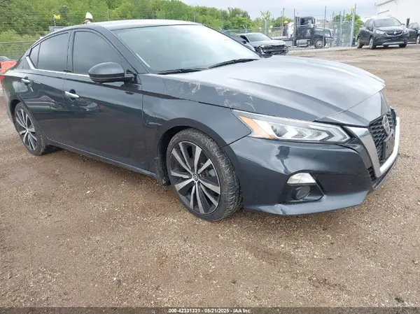 1N4AL4FV7KC250865 2019 NISSAN ALTIMA - Image 1