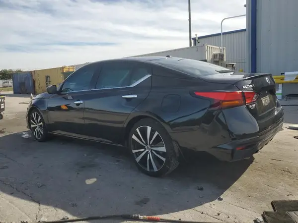 1N4AL4FV8LC116917 2020 NISSAN ALTIMA - Image 2
