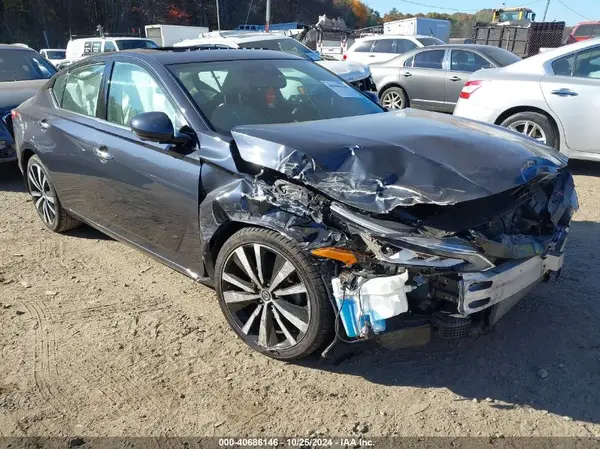 1N4AL4FVXLC115364 2020 NISSAN ALTIMA - Image 1