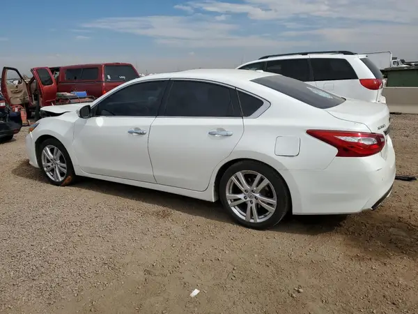 1N4BL3AP0GC121784 2016 NISSAN ALTIMA - Image 2