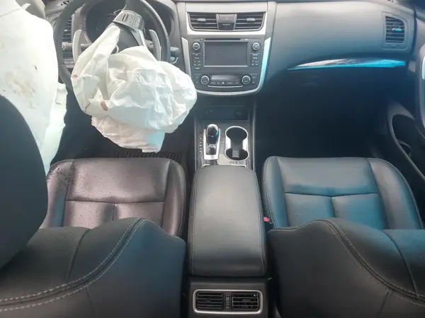 1N4BL3AP0GC133630 2016 NISSAN ALTIMA - Image 8