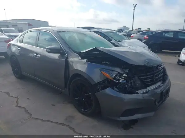 1N4BL3AP0GC156647 2016 NISSAN ALTIMA - Image 1