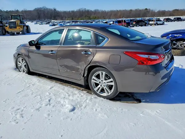 1N4BL3AP0GC167373 2016 NISSAN ALTIMA - Image 2