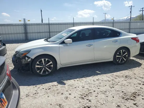 1N4BL3AP0GC199630 2016 NISSAN ALTIMA - Image 1