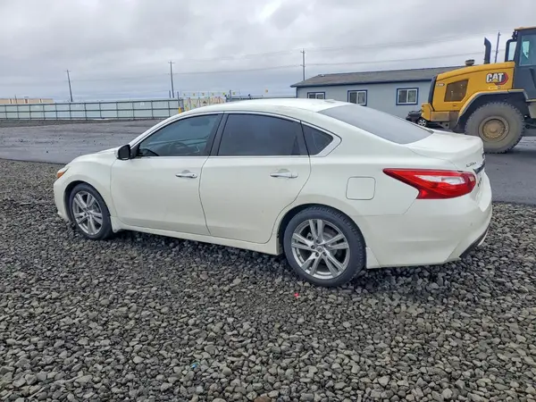 1N4BL3AP0GC255873 2016 NISSAN ALTIMA - Image 2