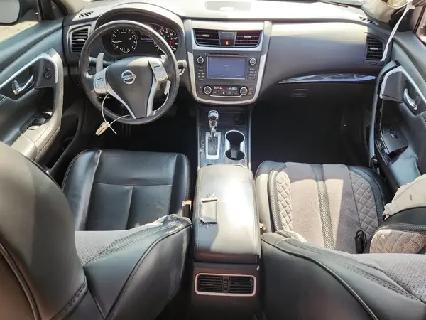 1N4BL3AP0HC146119 2017 NISSAN ALTIMA - Image 8