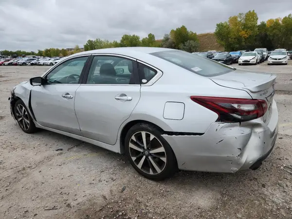 1N4BL3AP0HC158562 2017 NISSAN ALTIMA - Image 2