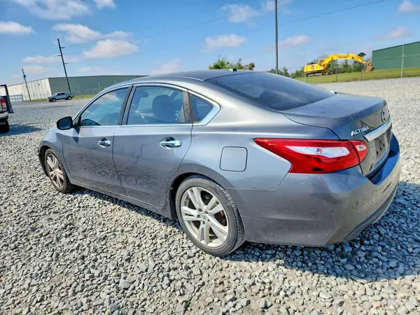 1N4BL3AP0HC210546 2017 NISSAN ALTIMA - Image 2