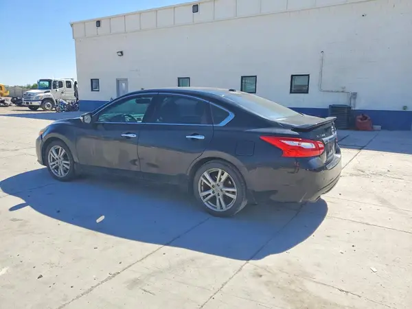 1N4BL3AP1GC151943 2016 NISSAN ALTIMA - Image 2