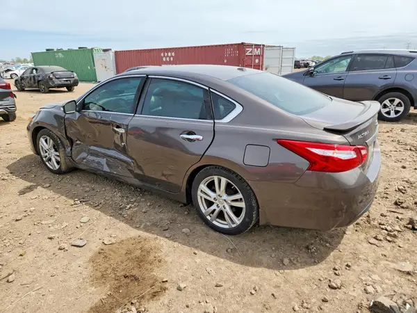 1N4BL3AP1HC108608 2017 NISSAN ALTIMA - Image 2