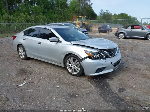1N4BL3AP1HC109788 2017 NISSAN ALTIMA - Image 1
