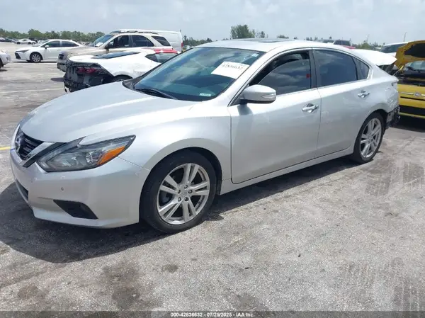 1N4BL3AP1HC123948 2017 NISSAN ALTIMA - Image 2