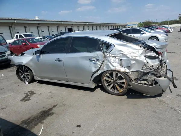 1N4BL3AP1HC147005 2017 NISSAN ALTIMA - Image 2