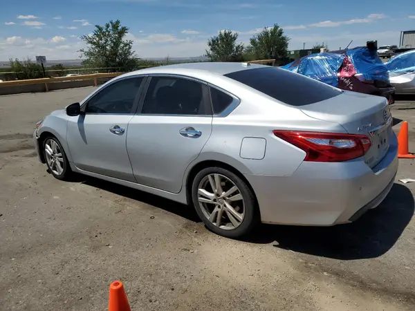 1N4BL3AP1HC171305 2017 NISSAN ALTIMA - Image 2