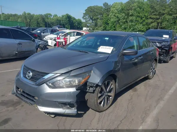 1N4BL3AP1HC181560 2017 NISSAN ALTIMA - Image 2