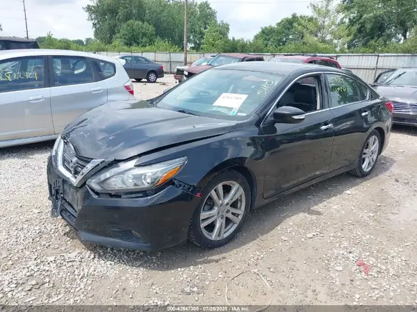 1N4BL3AP1HC185110 2017 NISSAN ALTIMA - Image 2