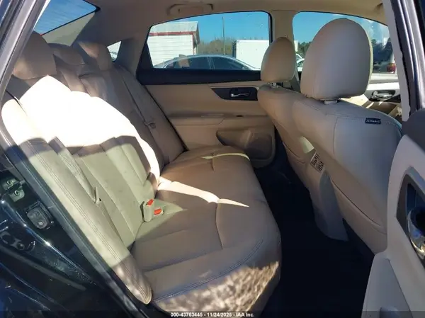 1N4BL3AP1HC256452 2017 NISSAN ALTIMA - Image 8
