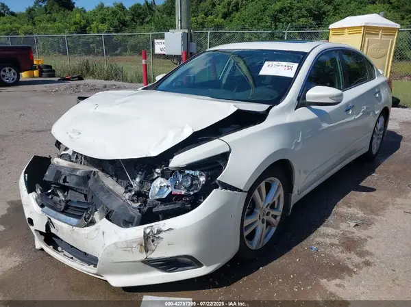 1N4BL3AP1HC257956 2017 NISSAN ALTIMA - Image 2