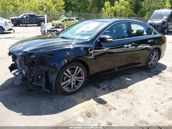 1N4BL3AP1JC135359 2018 NISSAN ALTIMA - Image 2