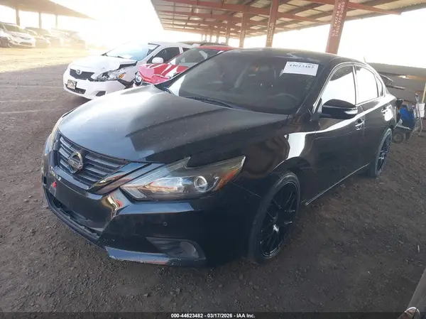 1N4BL3AP2GC110186 2016 NISSAN ALTIMA - Image 2