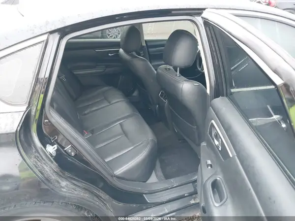 1N4BL3AP2GC139686 2016 NISSAN ALTIMA - Image 8