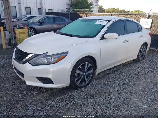 1N4BL3AP2GC160067 2016 NISSAN ALTIMA - Image 2