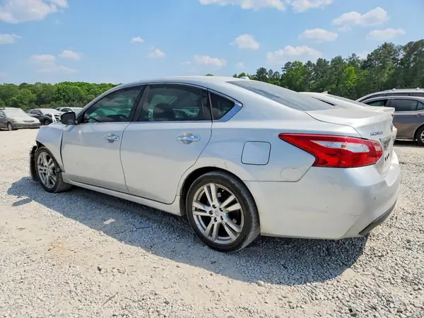 1N4BL3AP2HC165366 2017 NISSAN ALTIMA - Image 2