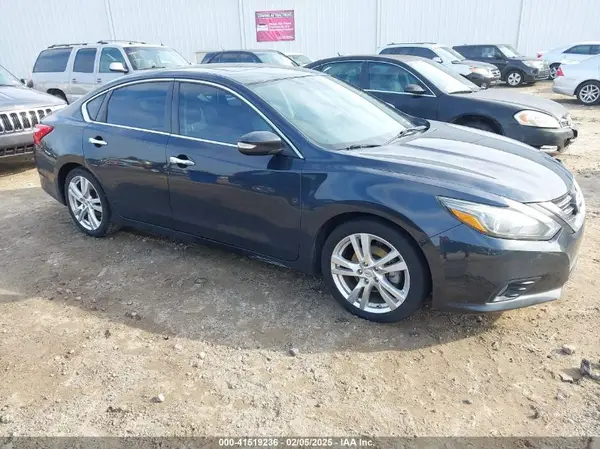 1N4BL3AP2HC170230 2017 NISSAN ALTIMA - Image 1