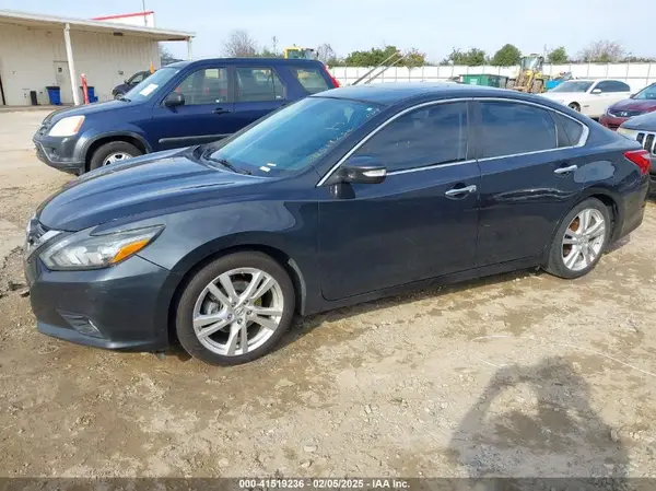 1N4BL3AP2HC170230 2017 NISSAN ALTIMA - Image 2