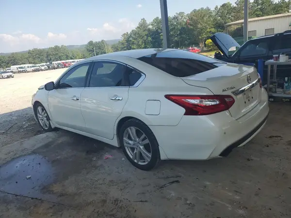 1N4BL3AP2HC188209 2017 NISSAN ALTIMA - Image 2