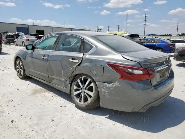 1N4BL3AP2HC193796 2017 NISSAN ALTIMA - Image 2