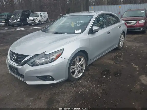 1N4BL3AP2HC193913 2017 NISSAN ALTIMA - Image 2