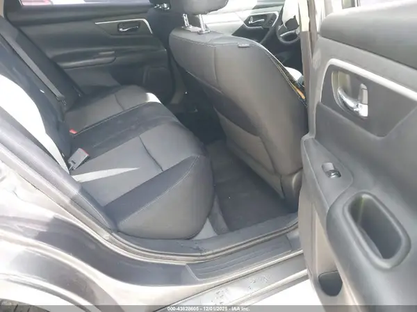 1N4BL3AP3HC180457 2017 NISSAN ALTIMA - Image 8